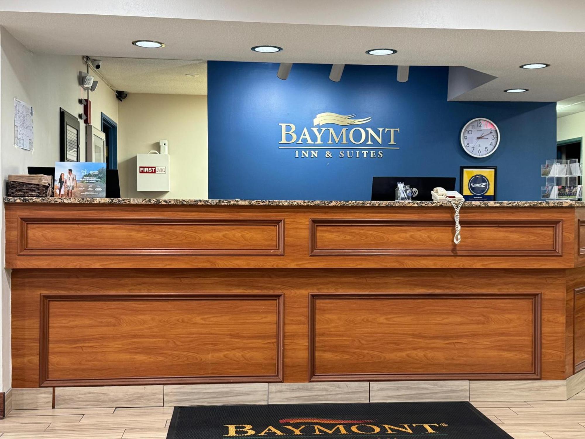 Отель Baymont By Wyndham Mishawaka South Bend Area Экстерьер фото